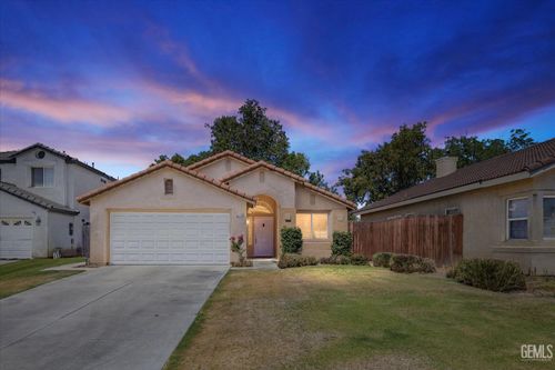 8515 Scotch Pine Ct, Bakersfield, CA, 93311-2675 | Card Image