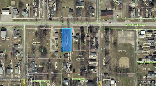 1026 Saint Louis Ave, Vandalia, IL, 62471-2644 | Card Image