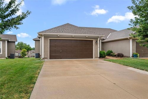 4916 141st Ter, Basehor, KS, 66007-5278 | Card Image