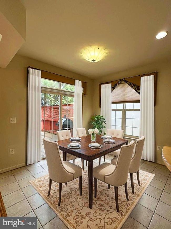 2975 Caribbean Ct, House other with 5 bedrooms, 4 bathrooms and null parking in Fairfax VA | Image 6