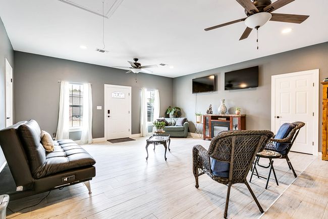 1001 Avondale Ave, House other with 4 bedrooms, 3 bathrooms and null parking in San Angelo TX | Image 51