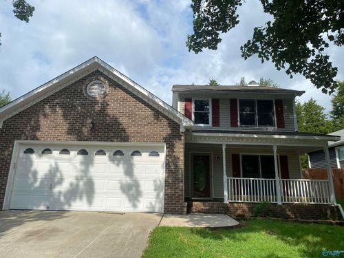 208 Shadowbrook Ln Ne, Huntsville, AL, 35811-8203 | Card Image