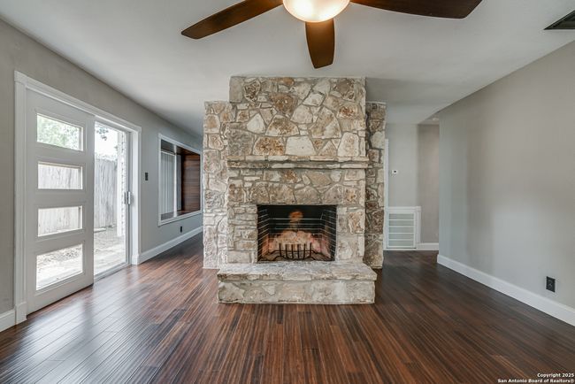 3330 Turnabout Loop, House other with 3 bedrooms, 2 bathrooms and null parking in Schertz TX | Image 5