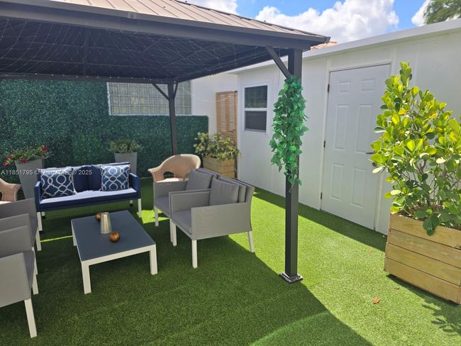 3813 Sw 149 Th Pl, House other with 4 bedrooms, 3 bathrooms and null parking in Miami FL | Image 47