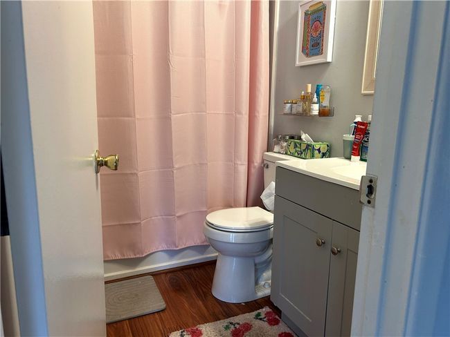 APT-322 - 220 Elm St, Condo with 4 bedrooms, 2 bathrooms and null parking in Clemson SC | Image 11