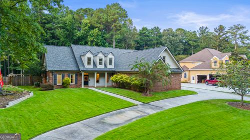 150 Oak Mnr, Fayetteville, GA, 30214-4349 | Card Image
