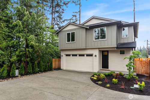 2312 75th St Se, Everett, WA, 98203-5432 | Card Image