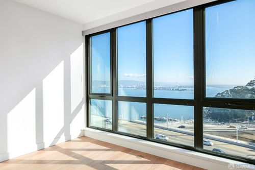 428-1 Bristol Ct, San Francisco, CA, 94130-1715 | Card Image