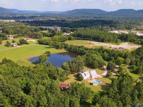 36 Rice Rd, Laceys Spring, AL, 35754-3965 | Card Image