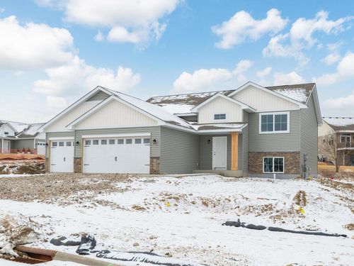 613 Hawthorne Ln, Watertown, MN, 55388-4529 | Card Image