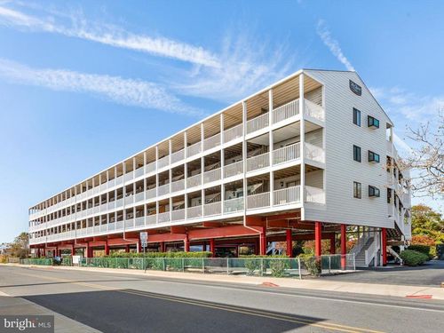 unit-106-300 Robin Dr, OCEAN CITY, MD, 21842-6143 | Card Image