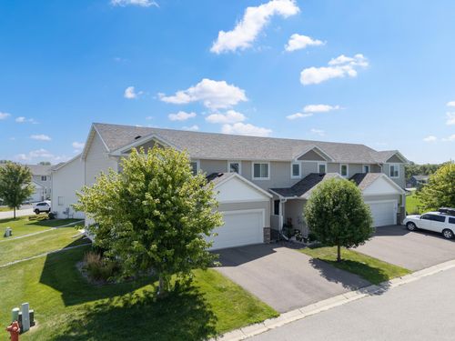 5270 Foxfield Dr Nw, Rochester, MN, 55901-4605 | Card Image
