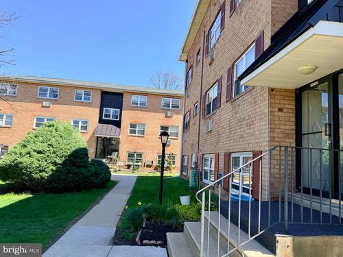 b-14-335 E Lancaster Ave, DOWNINGTOWN, PA, 19335-2973 | Card Image