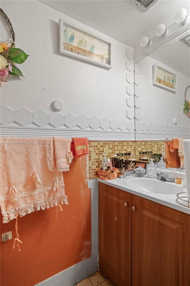 3261 Salinas Way, House other with 4 bedrooms, 2 bathrooms and null parking in Miramar FL | Image 33