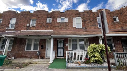 822 N Arkansas Ave, Atlantic City, NJ, 08401-3010 | Card Image