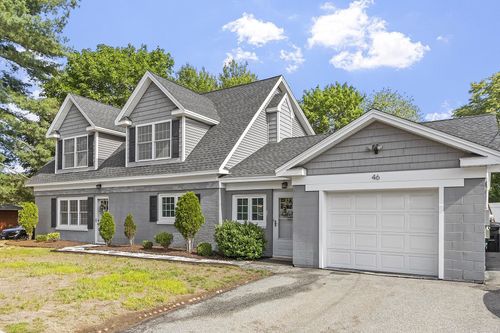 46 School St, Salem, NH, 03079-2713 | Card Image