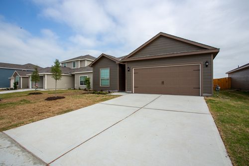 13526 Musselshell Dr, Ponder, TX, 76259-1048 | Card Image
