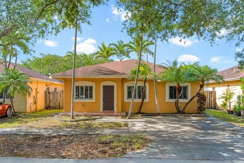 1523 Sw 2nd Ct, Homestead, FL, 33030-6675 | Card Image