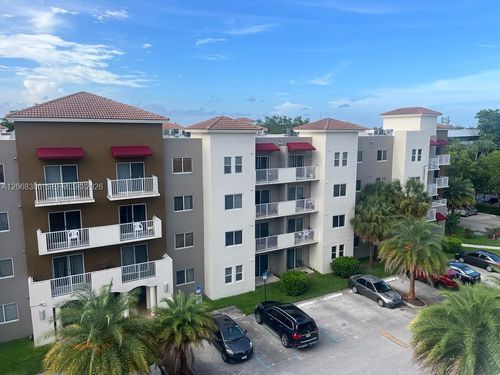 511-11060 Sw 196th St, Cutler Bay, FL, 33157-8303 | Card Image