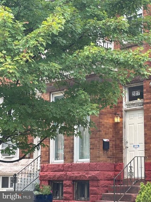 2817 Parkwood Ave, BALTIMORE, MD, 21217-1924 | Card Image