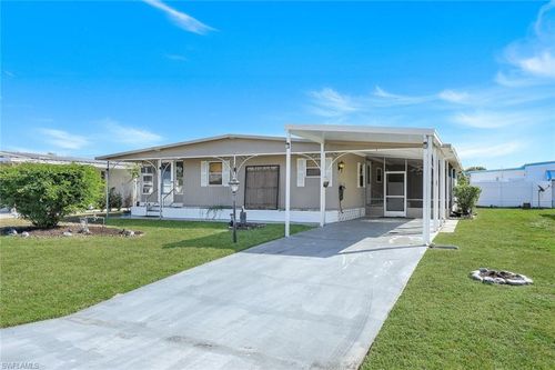 9335 Lord Rd, BONITA SPRINGS, FL, 34135-6566 | Card Image