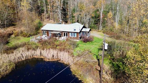 622 Brink Hill Rd, Bethel, VT, 05032-9582 | Card Image