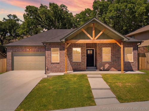 13835 E 27th Pl, Tulsa, OK, 74134-3018 | Card Image