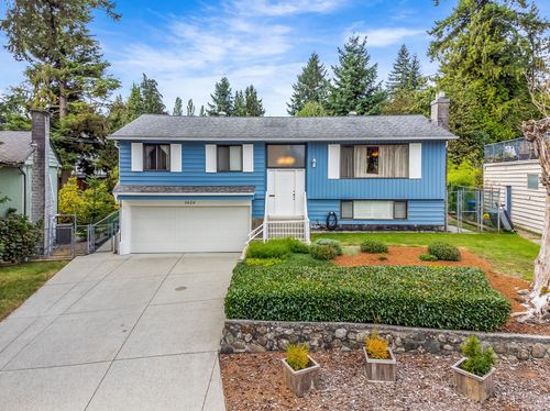 1626 Oughton Dr, Port Coquitlam, BC, V3C1H7 | Card Image