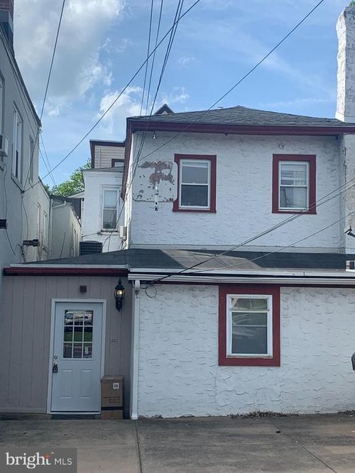 apt-1st-340 Main St, ROYERSFORD, PA, 19468-2371 | Card Image