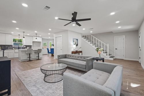 34 Cambridge Dr, Pottsboro, TX, 75076-4517 | Card Image