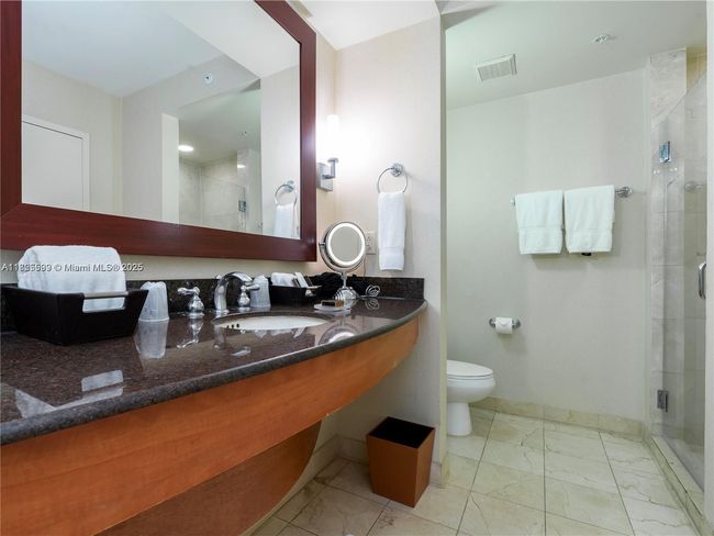 1418 - 18001 Collins Ave, Condo with 0 bedrooms, 1 bathrooms and null parking in Sunny Isles Beach FL | Image 27