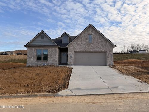 2009 Hickory Reserve Rd, Knoxville, TN, 37932-1329 | Card Image