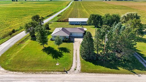 6009 W Shaulis Road, Cedar Falls, IA, 50613 | Card Image