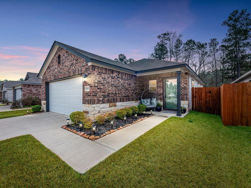 9553 Last Maples Trl, Conroe, TX, 77303-2048 | Card Image