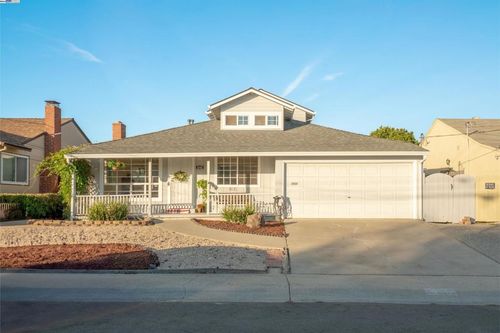 14466 Acacia St, San Leandro, CA, 94579-1004 | Card Image