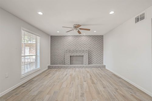 apt-20-7510 Shadyvilla Ln, Houston, TX, 77055-5037 | Card Image