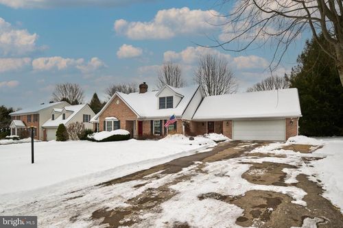 1736 Cambridge Dr, STATE COLLEGE, PA, 16803-3263 | Card Image