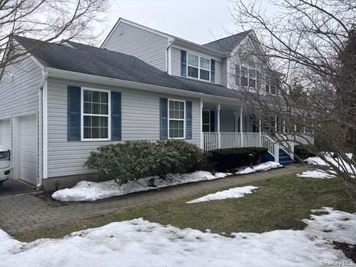 29 Industrial Blvd, Riverhead, NY, 11901-4814 | Card Image