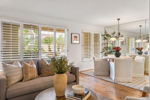 418 Por La Mar Cir, Santa Barbara, CA, 93103-3779 | Card Image