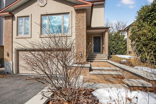 37 Gillespie Cres, Ottawa, ON, K1V0C1 | Card Image