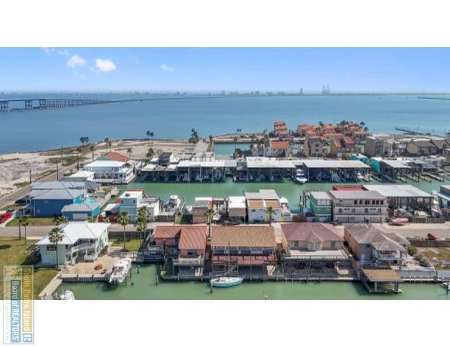 602 Windward Dr, House other with 3 bedrooms, 3 bathrooms and 2 parking in Port Isabel TX | Image 89