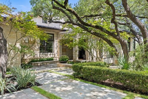 3806 Spirit Lake Cv, Austin, TX, 78746-1644 | Card Image