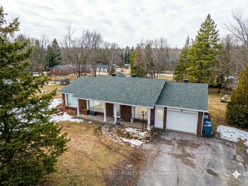 5826 Kraft Rd, Williamstown, ON, K0C2J0 | Card Image