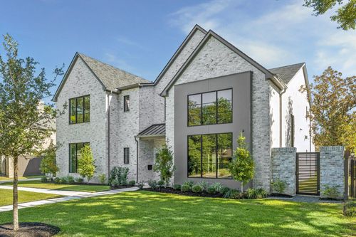 267 Maple Valley Rd, Houston, TX, 77056-1009 | Card Image