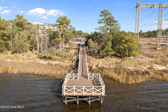 523 Trisail Ter, House other with 4 bedrooms, 3 bathrooms and 2 parking in Wilmington NC | Image 82