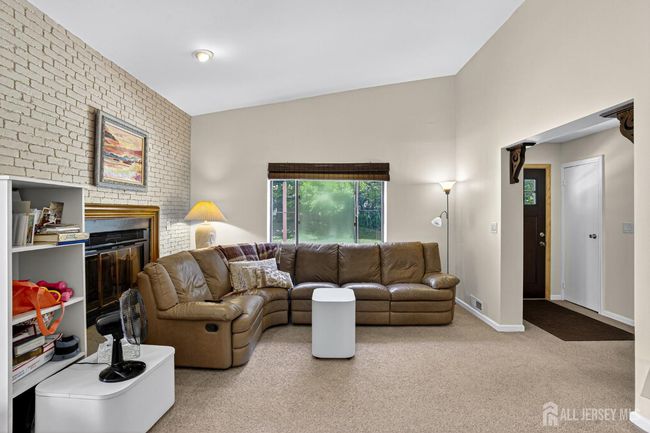 29 Whittney Ct, Townhouse with 2 bedrooms, 2 bathrooms and null parking in East Brunswick NJ | Image 10