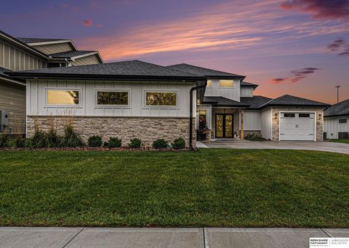 6720 N 289th St, Valley, NE, 68064-9506 | Card Image