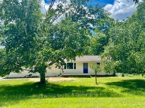 4507 Maidens Rd, Onekama, MI, 49675-9721 | Card Image