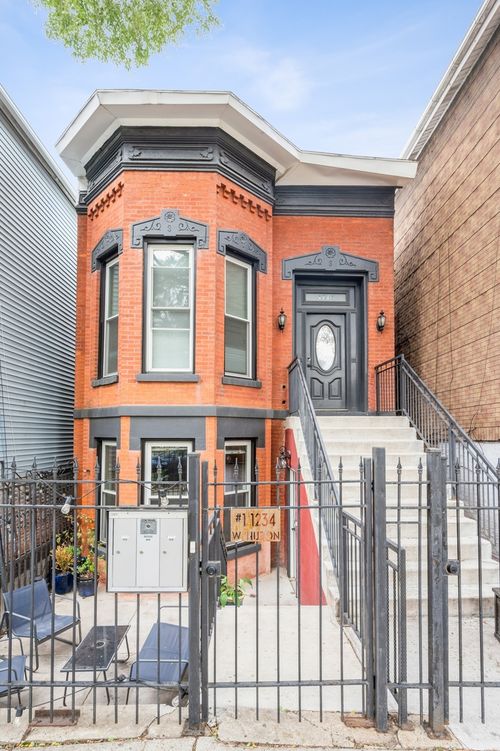 1-1234 Huron St, Chicago, IL, 60642-5725 | Card Image