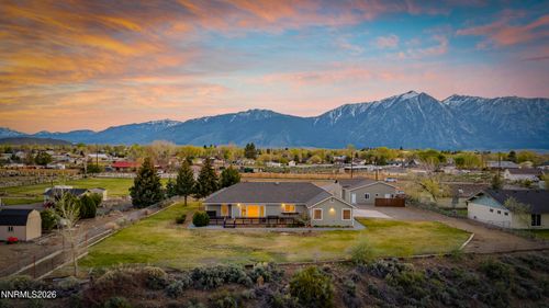 969 Riverview Dr, Gardnerville, NV, 89460-8909 | Card Image
